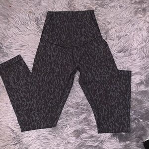 Lululemon leggings